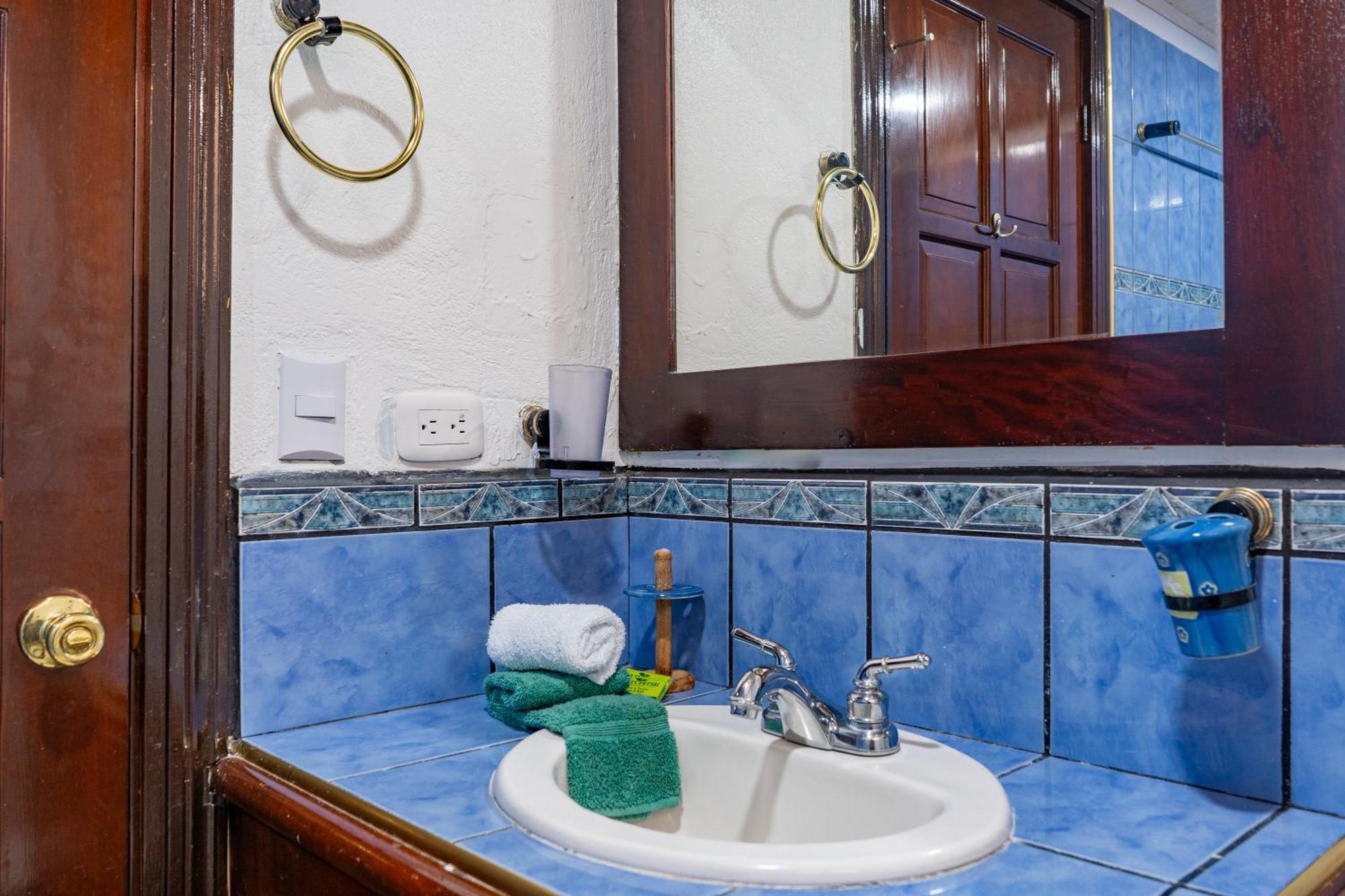 Paradise Breeze 2Bdr Near Quepos Manuel Antonio Apartment Exterior photo